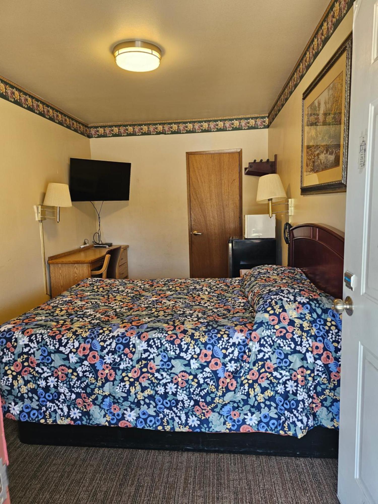 Cle Elum Travelers Inn Eksteriør bilde